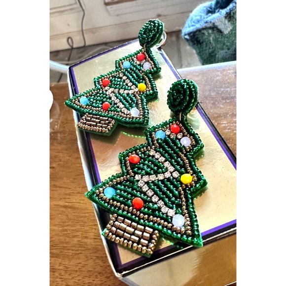 Beaded Christmas Tree Earrings Handmade embellished Ornaments Dangle Pos… - Picture 3 of 12
